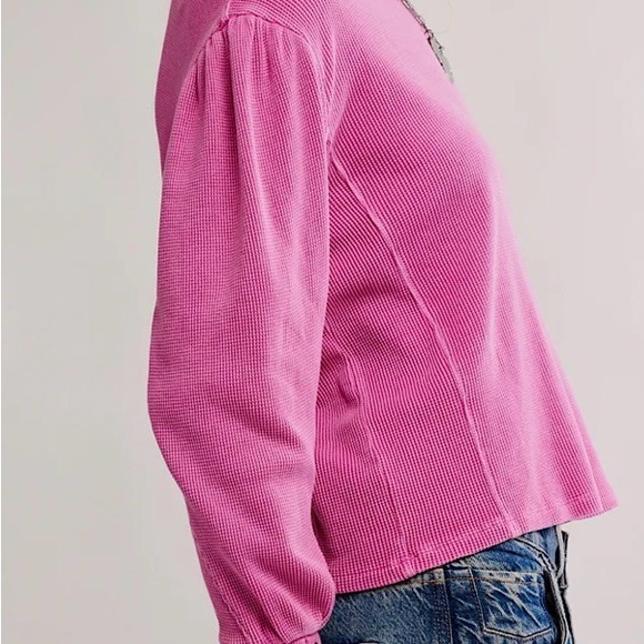 FREE PEOPLE LAPIS CUFF WAFFLE KNIT TOP PLUMDROP NWT Oversized XS - Picture 5 of 12